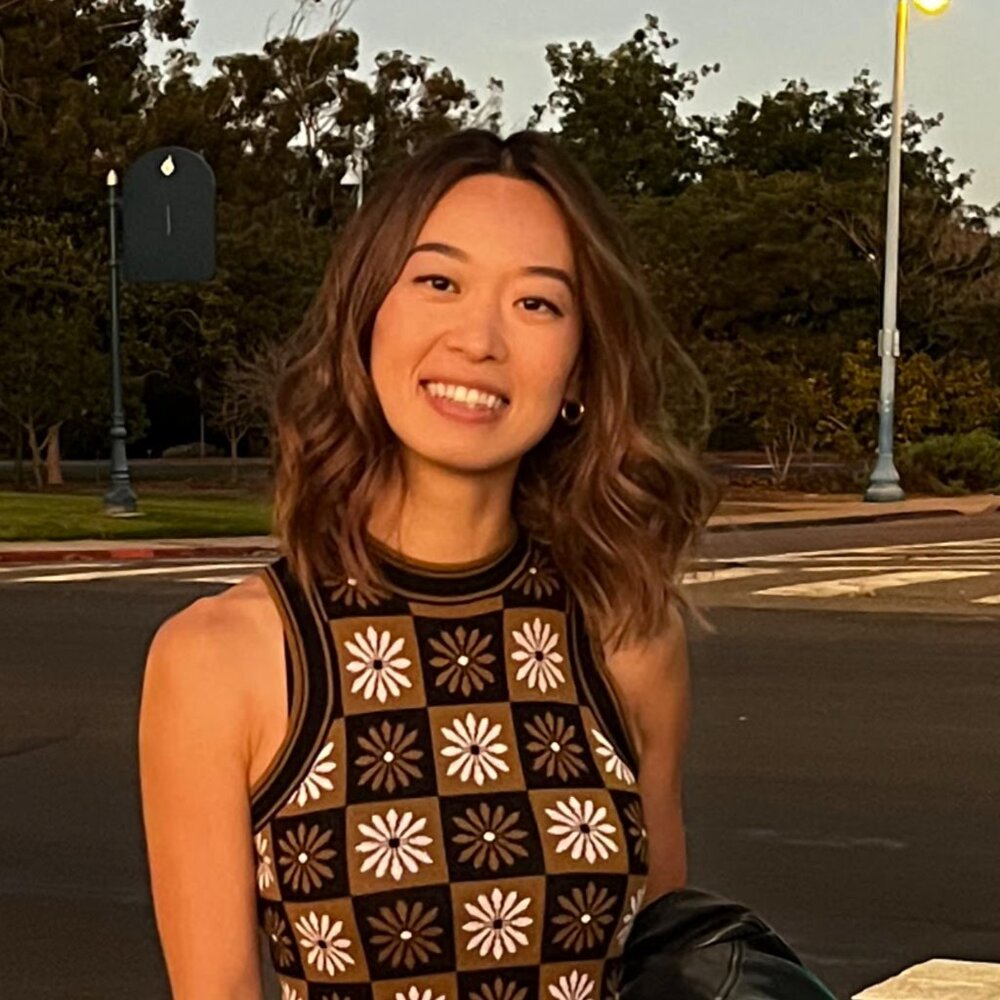 Meet your Posher, Julia